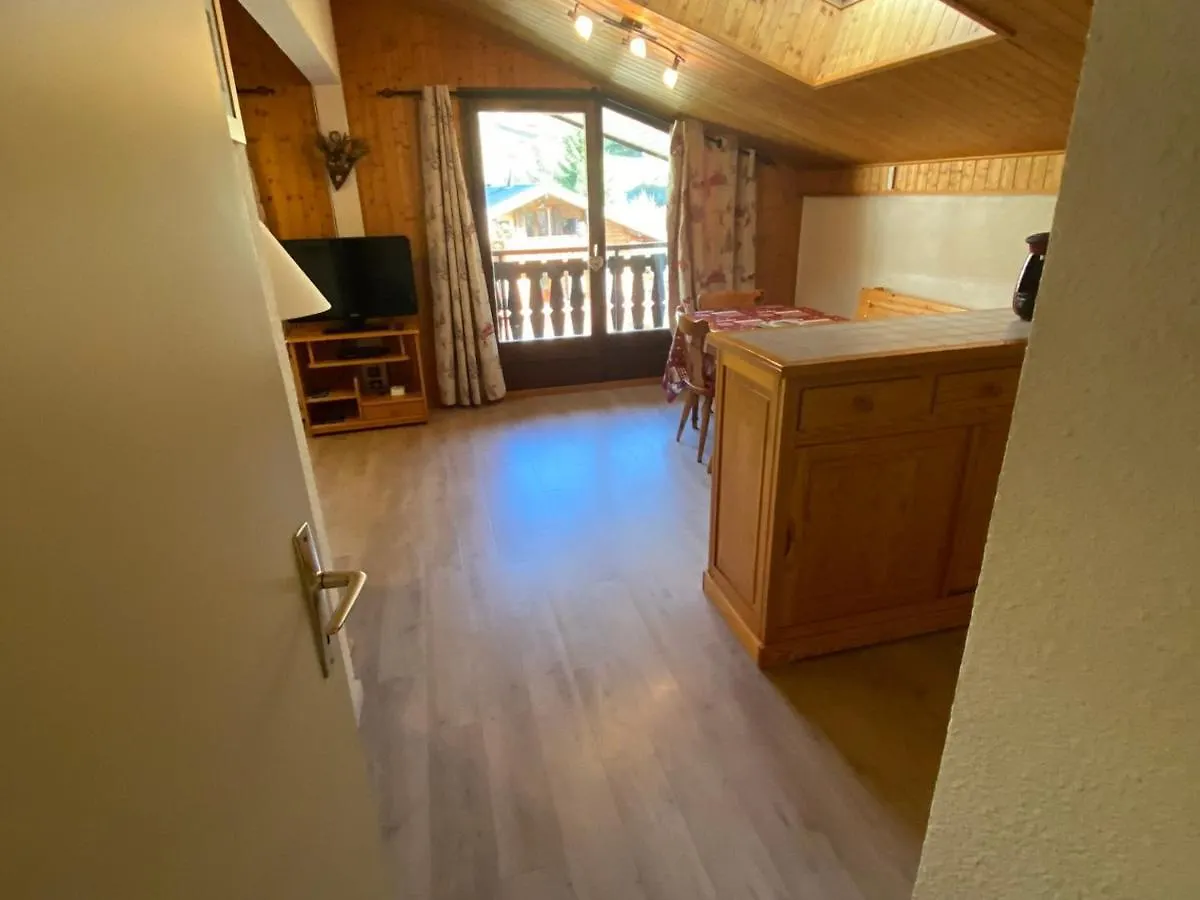 Appartement Familial Avec Multi Pass, Wifi Et Parking, Proche Du Centre De Chatel - Fr-1-693-41 Apartment