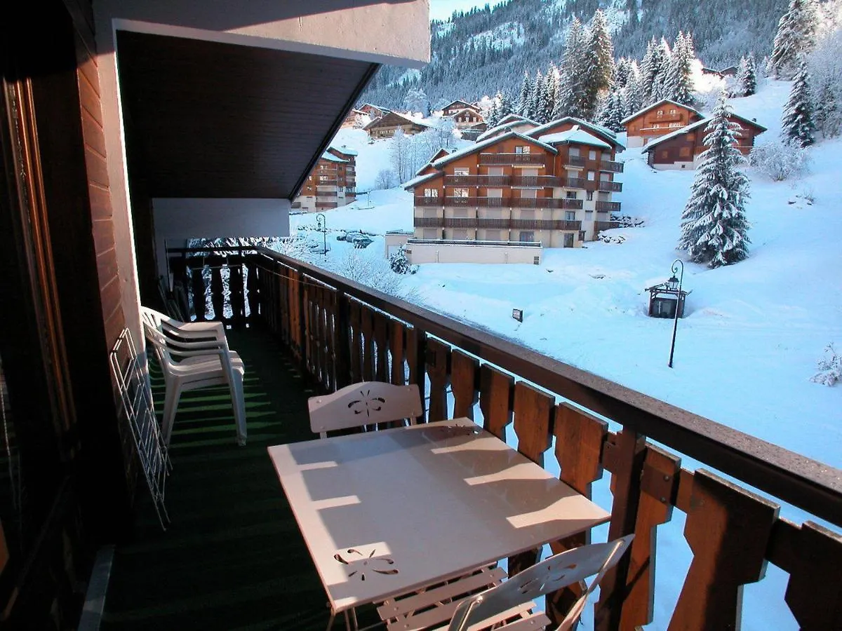 Apartment Appartement Familial Avec Multi Pass, Wifi Et Parking, Proche Du Centre De Chatel - Fr-1-693-41