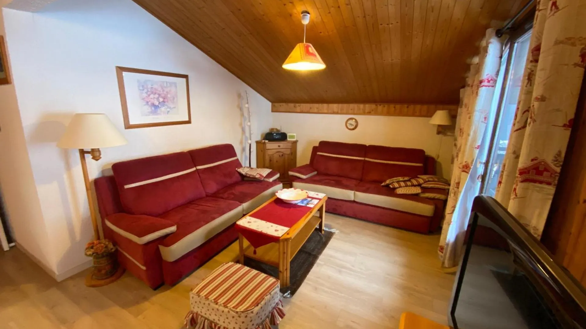 Appartement Familial Avec Multi Pass, Wifi Et Parking, Proche Du Centre De Chatel - Fr-1-693-41 Apartment